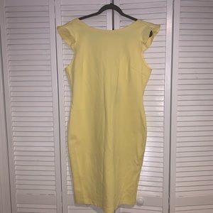 NEW Yellow bodycon ruffle dress  1X fashion nova